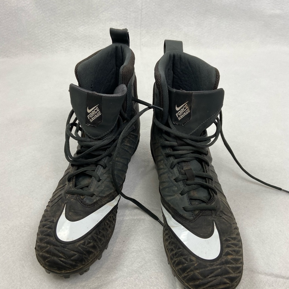 Nike force football cleats men’s size 9